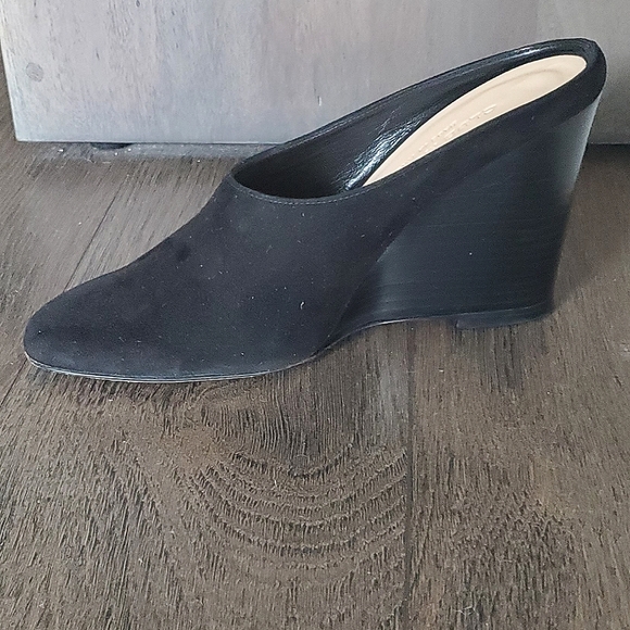 ๐ 3X HOST PICK ๐ Club Monaco Leather Mules Wedges - Picture 11 of 15